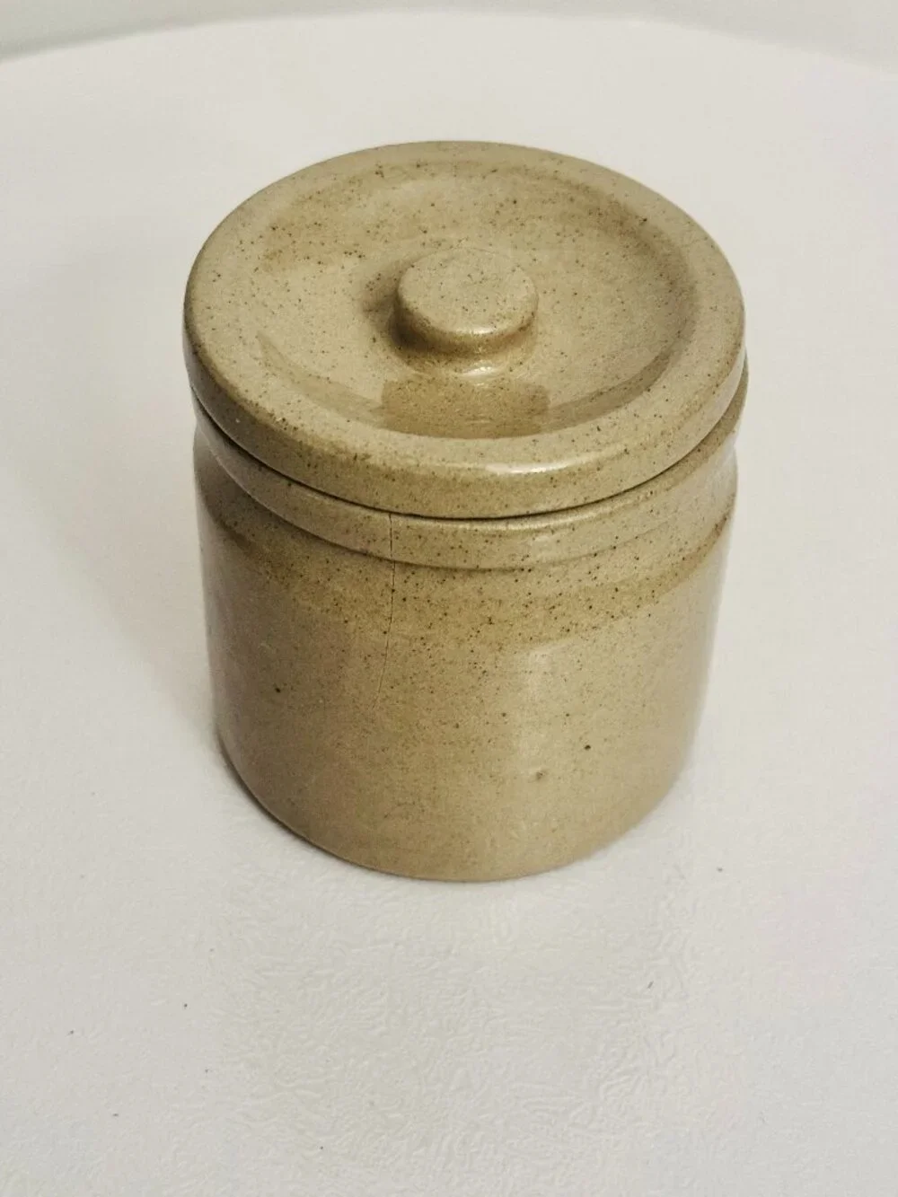 Vtg English Butter Stoneware 2.5x2.5 Pottery Beige Glazed Crock with Lid READ